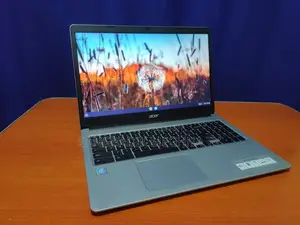 Laptop Acer 3GB Intel SSD 256GB