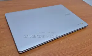 Laptop Acer 3GB Intel SSD 256GB