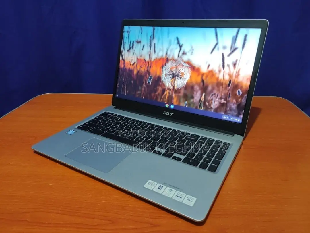 Laptop Acer 3GB Intel SSD 256GB
