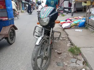 মোটরসাইকেল ২০১৭ ব্ল্যাক