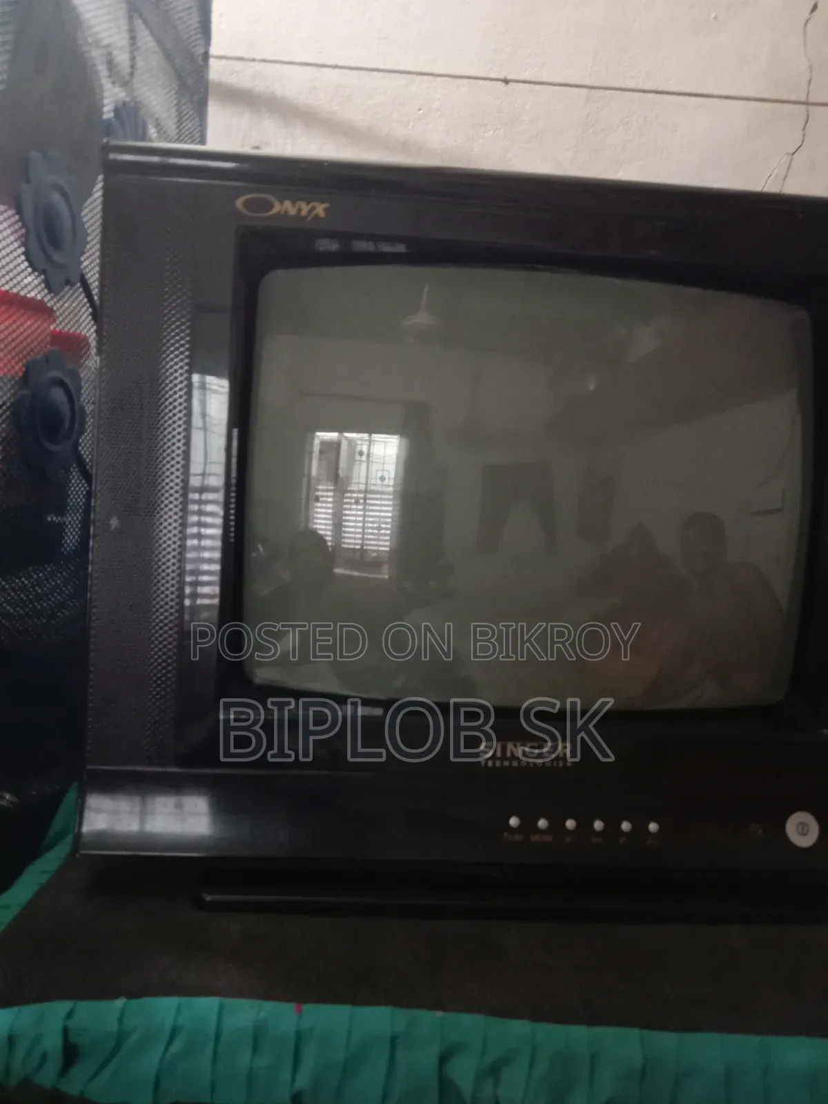 ওরজিনিয়াল সিঙ্গার ১৪ ইঞ্চি টিভি বিক্রি হবে