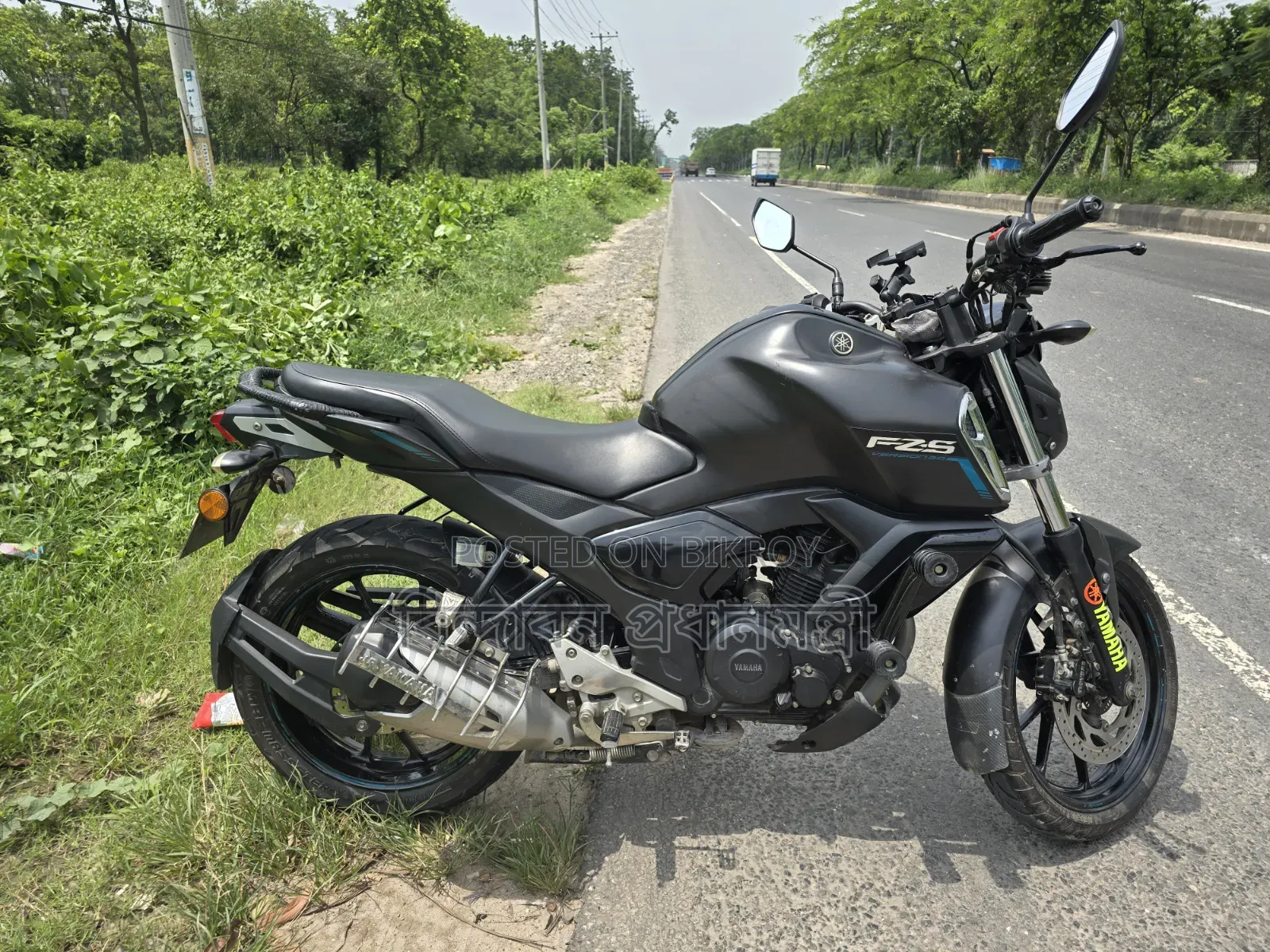 ইয়ামাহা এফজেডএস ভি৩ ২০২১ কালো