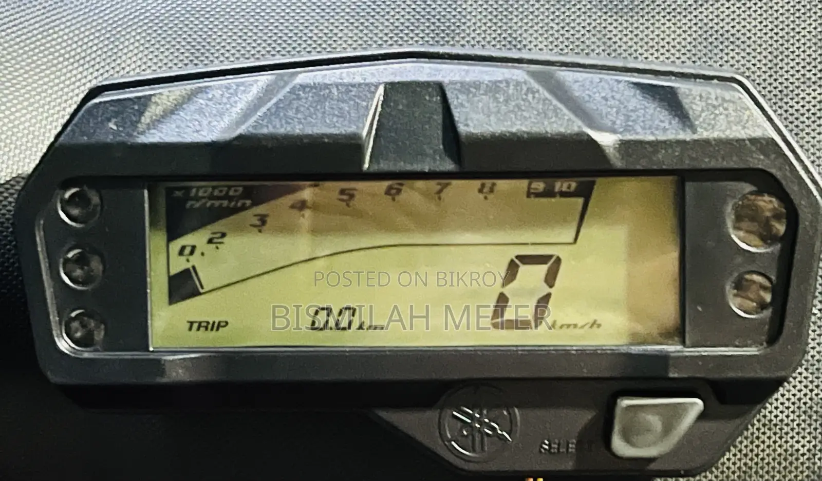 ইয়ামাহা ফেজার-এফজেড ভি২ মিটার