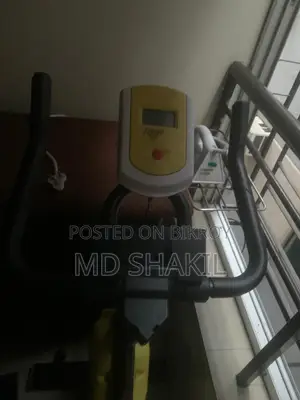 Indoor Spin Bike (Spin Bike / Exercise Bicycle)