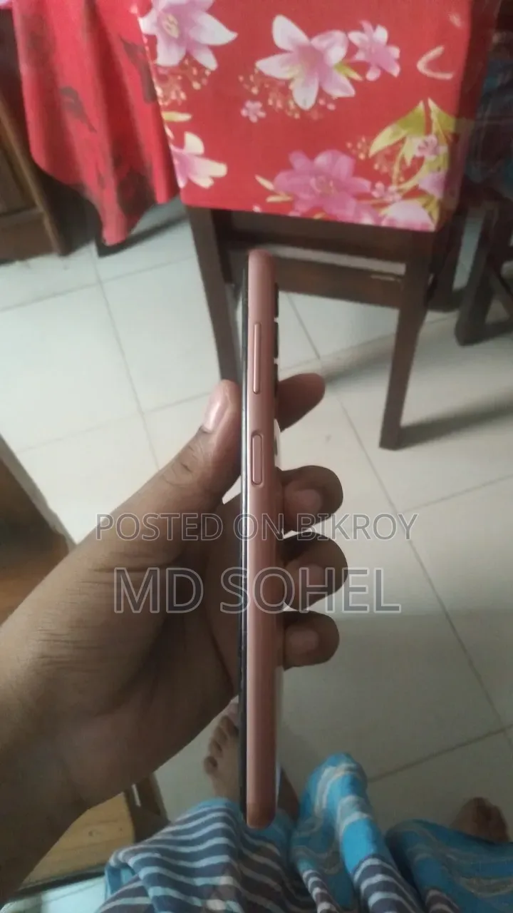 স্যামসাং গ্যালাক্সি এ০৪এস ৬৪ জিবি গোলাপি