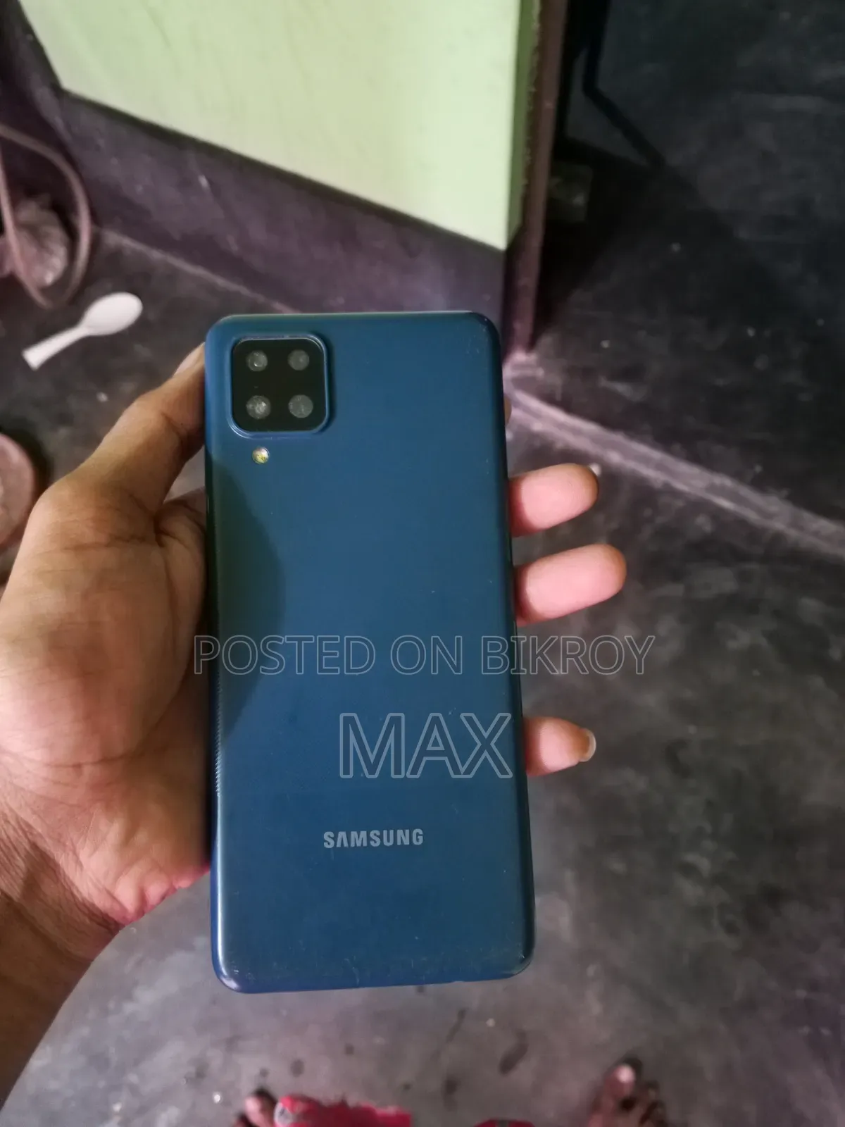স্যামসাং গ্যালাক্সি এ১২ ৬৪ জিবি নীল