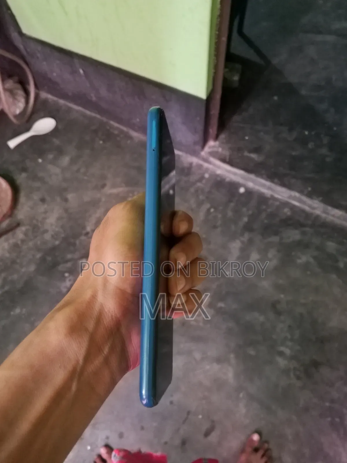 স্যামসাং গ্যালাক্সি এ১২ ৬৪ জিবি নীল