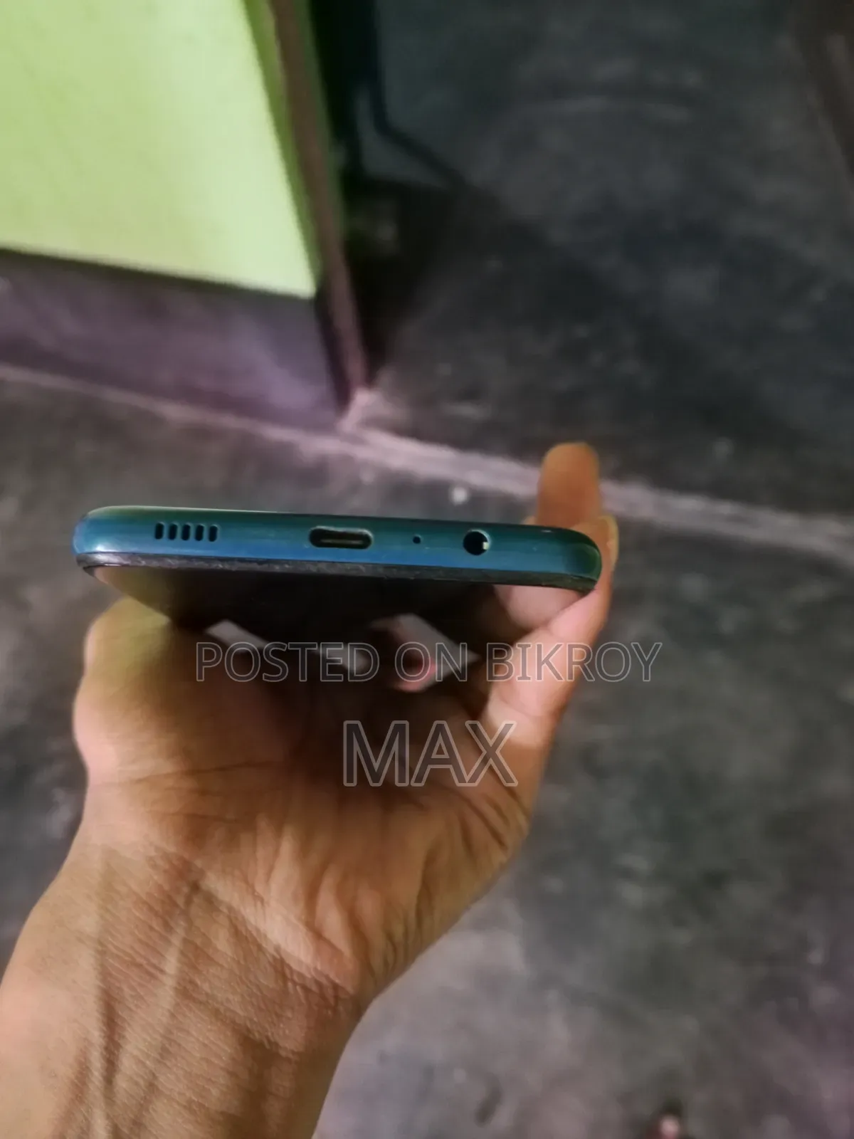 স্যামসাং গ্যালাক্সি এ১২ ৬৪ জিবি নীল