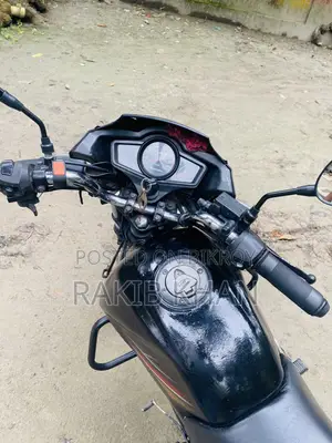 Mahindra Centuro 2019 Black