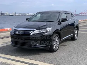 Toyota Harrier 2.0 2018 Black