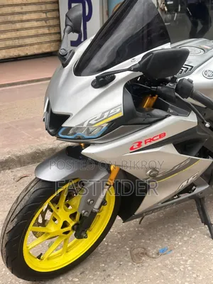 যামাহা আর১৫ ভি৩ ২০২১ রূপালী