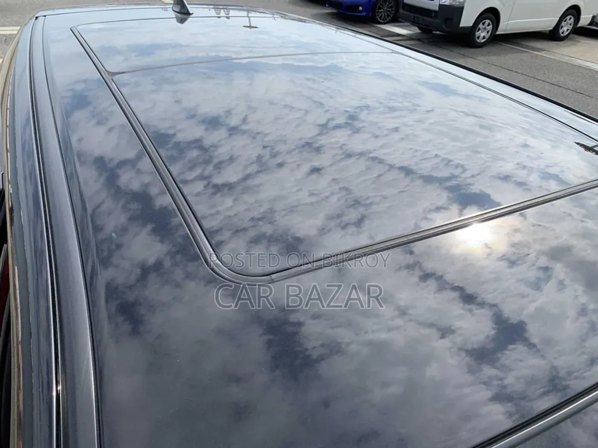 Toyota Harrier 2.0 2018 Black