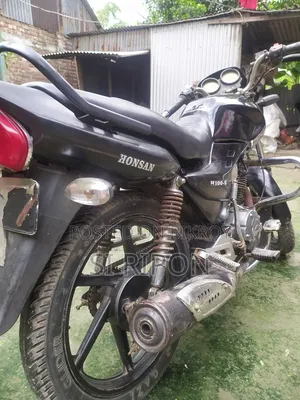 মোটরসাইকেল ২০২০ লাল