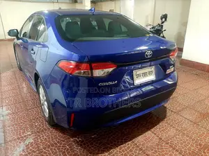 Toyota Corolla 2019 Blue