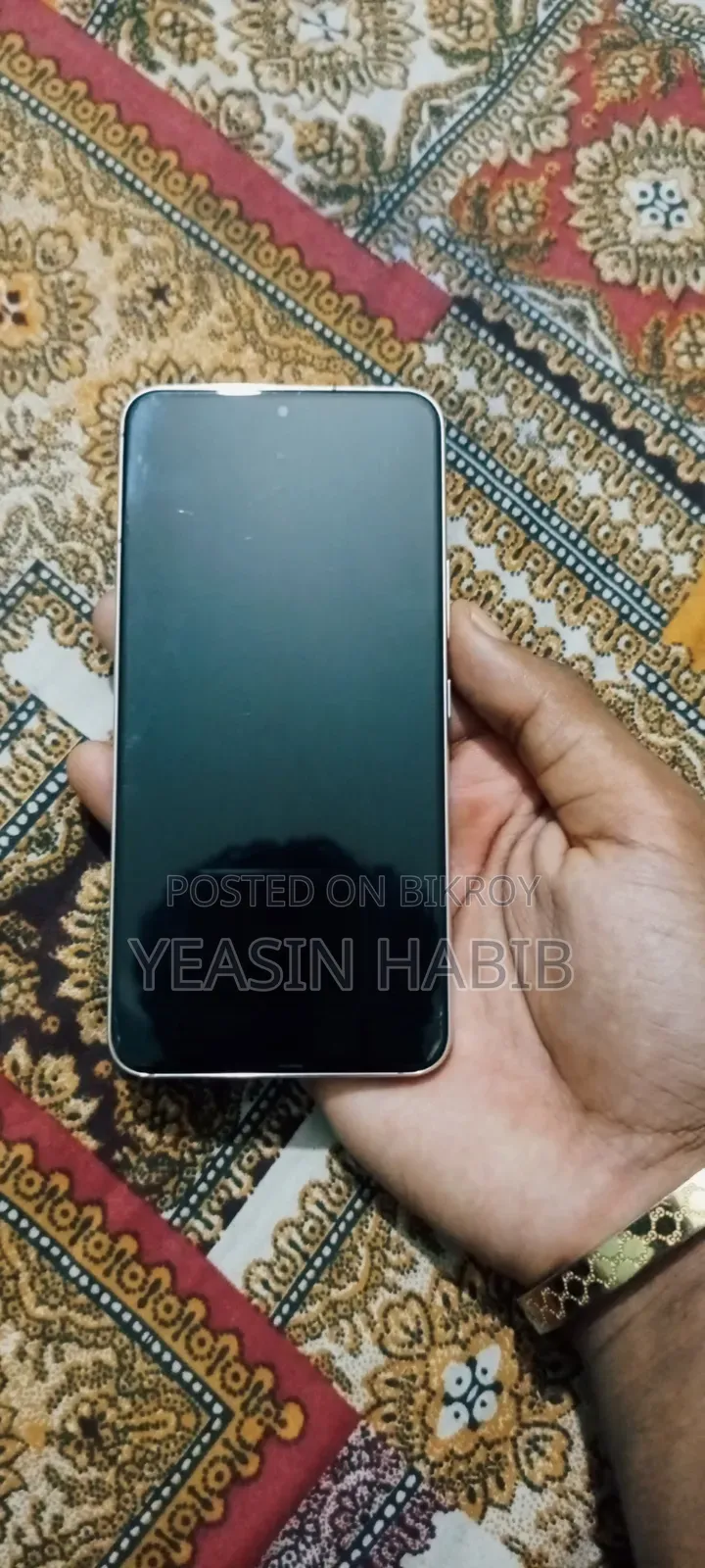 স্যামসাং গ্যালাক্সি এস২২ ৫জি ২৫৬ জিবি গোল্ড