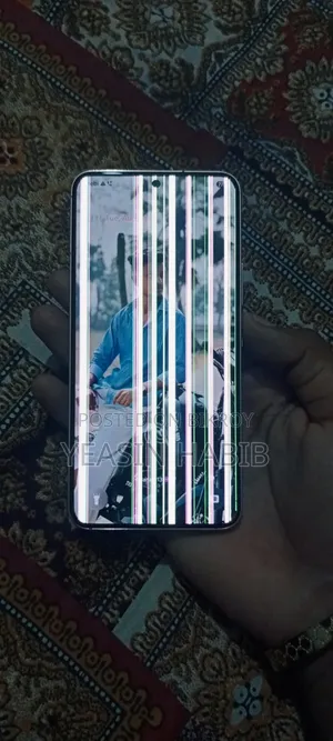 স্যামসাং গ্যালাক্সি এস২২ ৫জি ২৫৬ জিবি গোল্ড