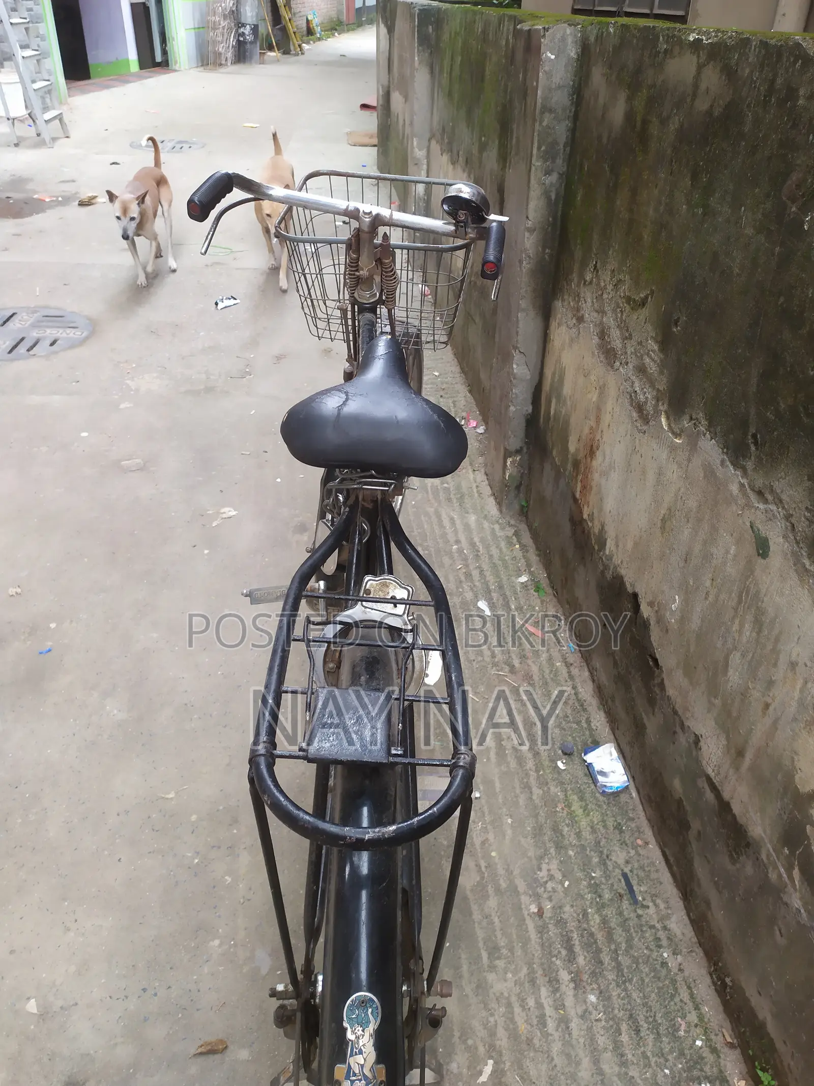সাইকেলটি জরুরি বিক্রি হবে সম্পুর্ন ফ্রেশ।