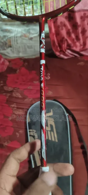 The bat is very good, selling it for money