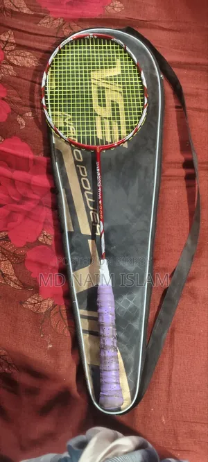 The bat is very good, selling it for money