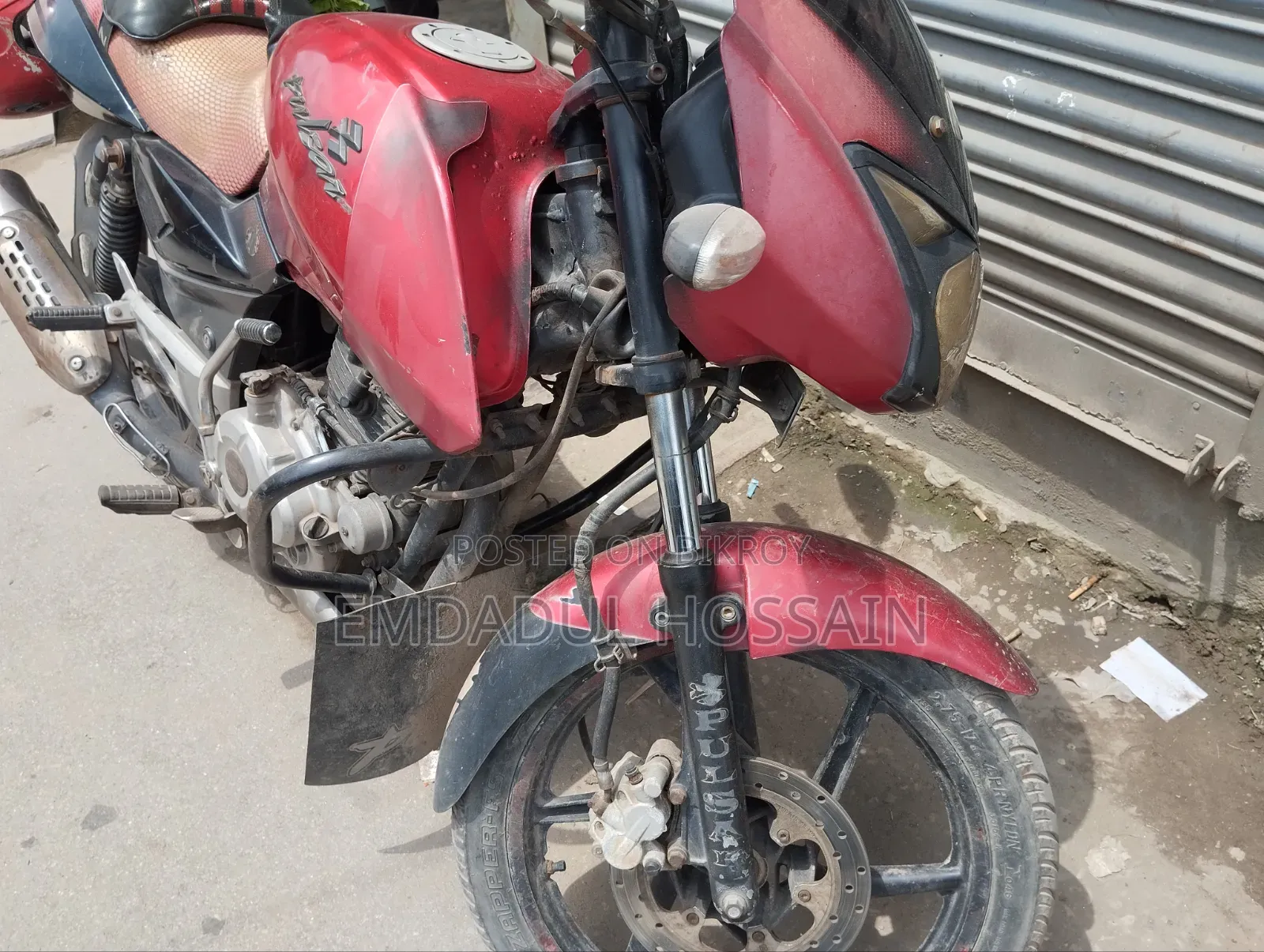 বাজাজ পালসার ১৫০ ২০১৮ লাল