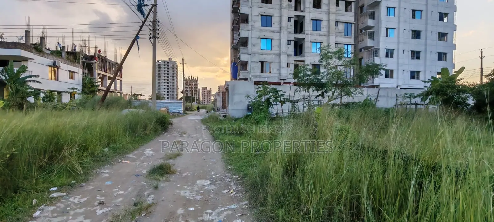 এম ব্লক ৪ কাঠা দক্ষিণমুখী প্রস্তুত প্লট বিক্রয়ের জন্য