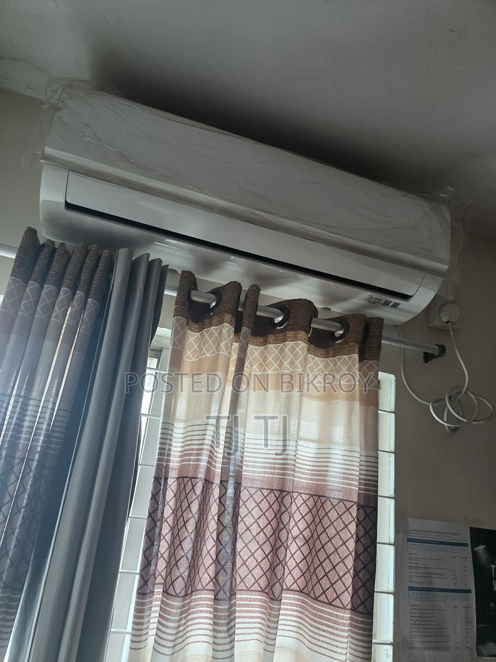 ​[আর্জেন্ট সেল - অলমোস্ট নিউ] Midea ১.৫ টন ইনভার্টার বিদ্যুৎ সাশ্রয়ী এসি