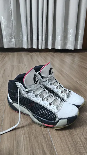 Nike Air Jordan 38
