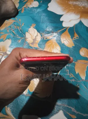 Apple iPhone XR 64 GB Red