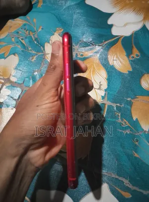 Apple iPhone XR 64 GB Red