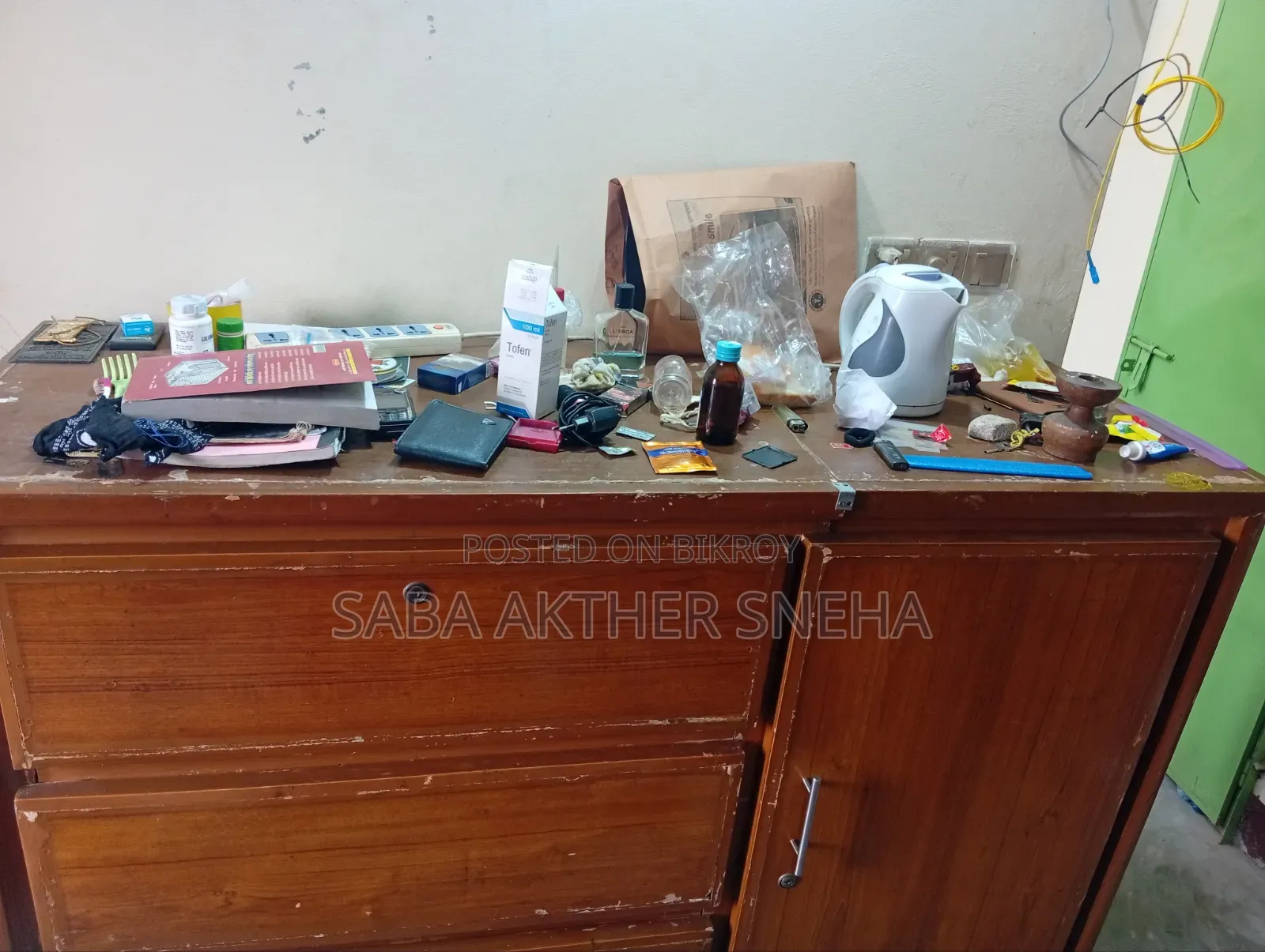 ওয়ারড্রোব, আরএফএল প্লাস্টিক র‍্যাক, পাটেক ডাইনিং টেবিল