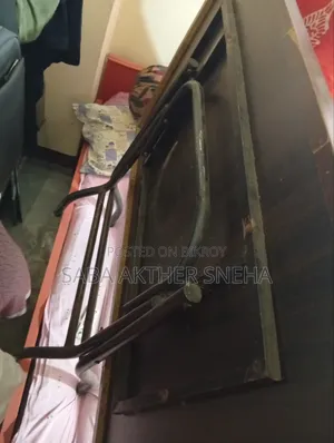 ওয়ারড্রোব, আরএফএল প্লাস্টিক র‍্যাক, পাটেক ডাইনিং টেবিল