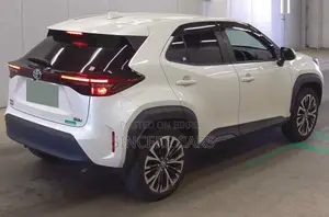 Toyota Yaris Cross 2021 Pearl