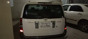 টয়োটা সাকসিড ২০১৩ পার্ল