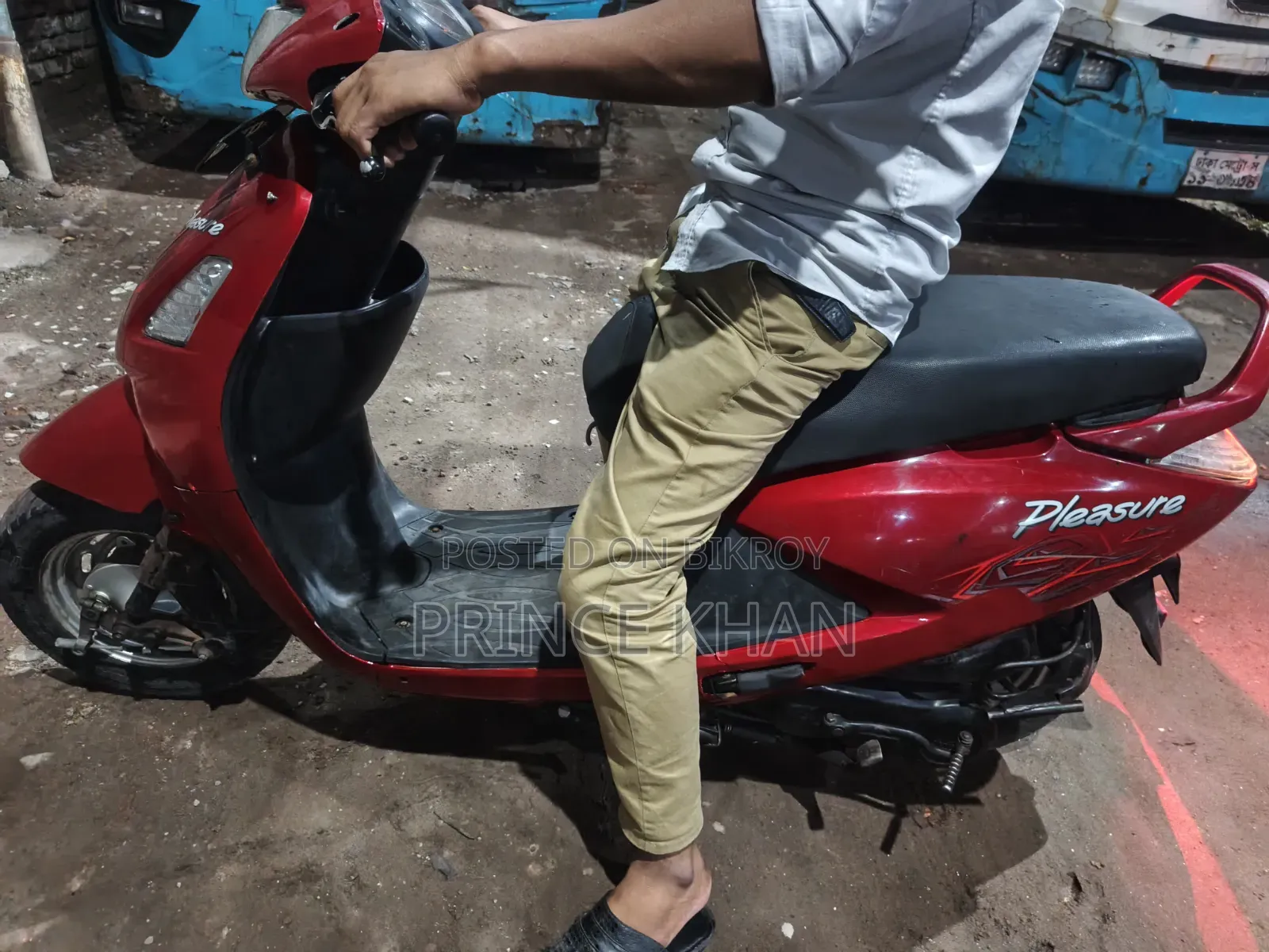 Hero Pleasure 2017 Red