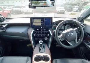 Toyota Harrier 2.5 Hybrid 2021 Black