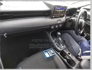 Honda Vezel 2021 Pearl