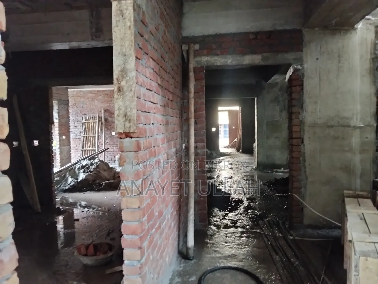 রহমানিয়া প্রপার্টিজ, বরিশাল সদরে ৪ বেডরুমের অ্যাপার্টমেন্ট বিক্রয়