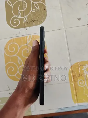 ইনফিনিক্স হট ৩০ ১২৮ জিবি ব্ল্যাক