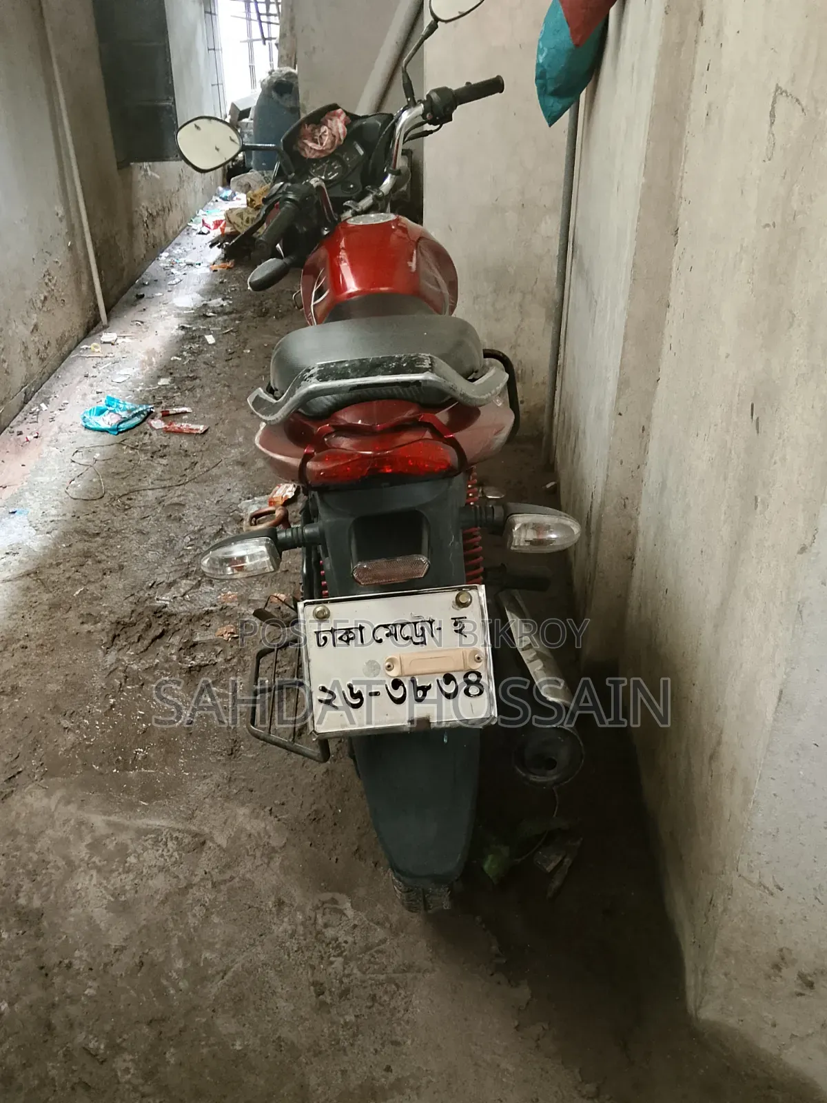 Mahindra Centuro 2016 Red