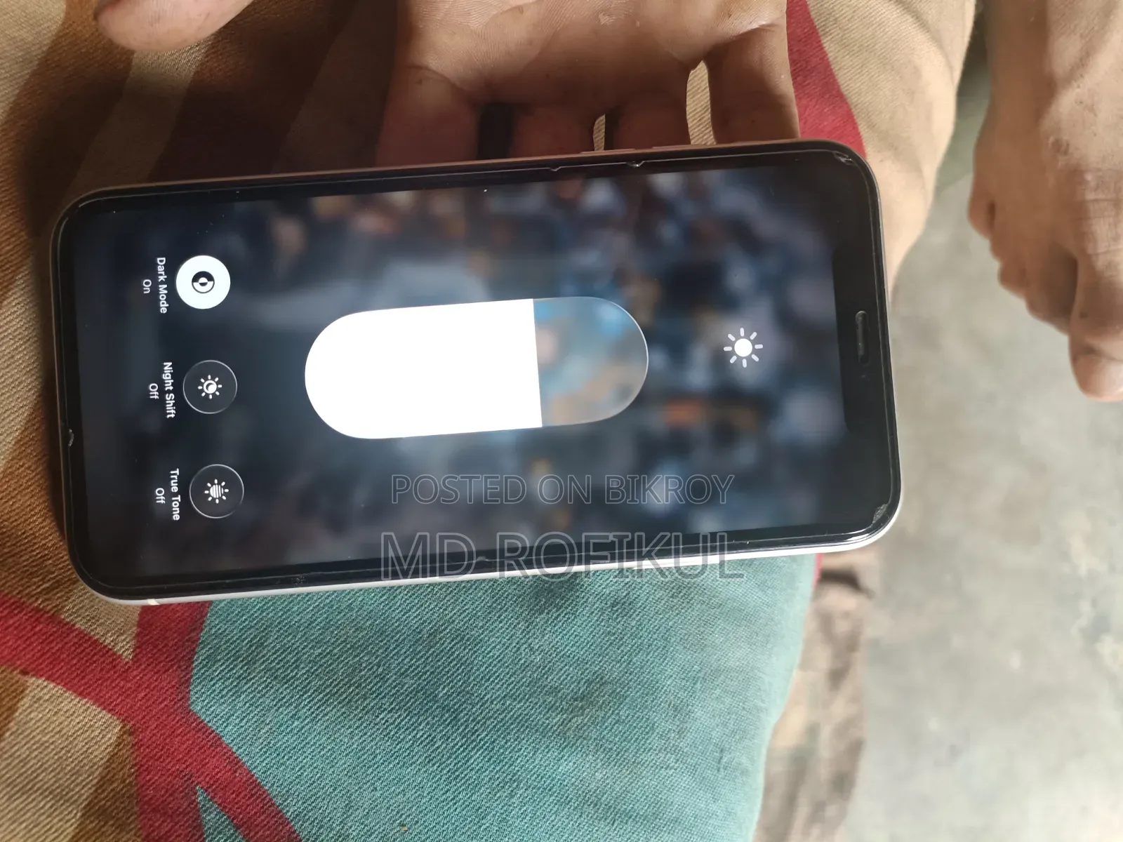 অ্যাপল আইফোন ১১ ৬৪ জিবি হোয়াইট