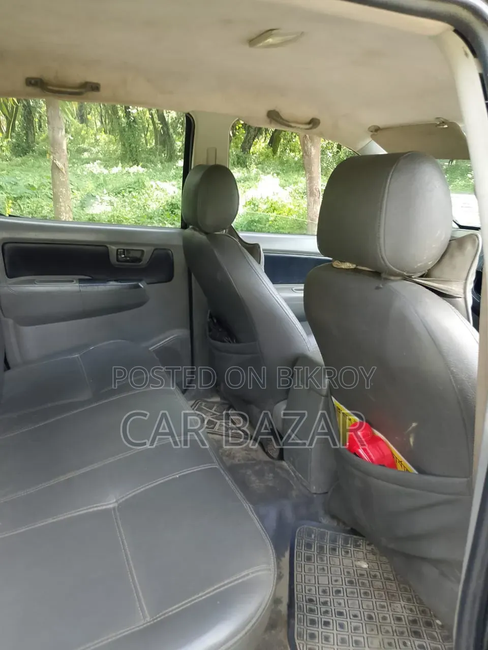 Toyota Hilux 2.5 D-4D 4X4 SRX 2009 Black