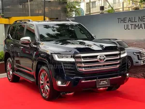 Prado V8 for New Rent