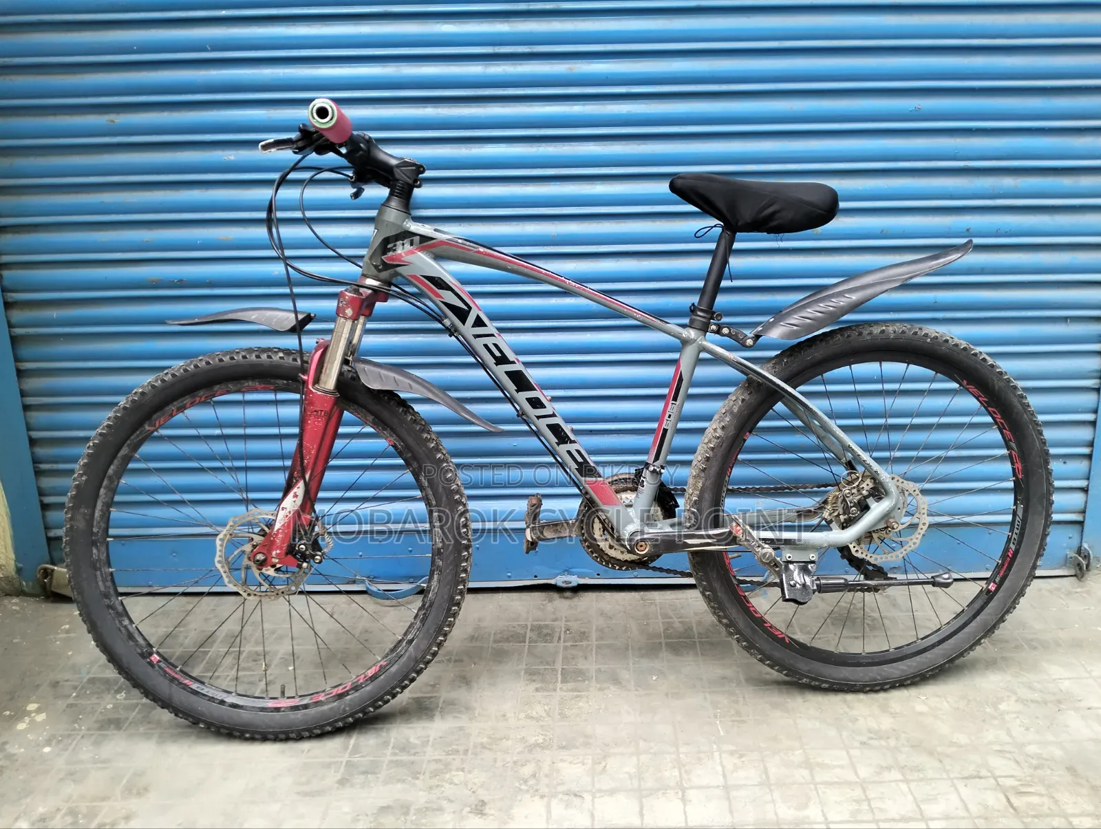 Veloce Legion 30 26" Gear Cycle.
