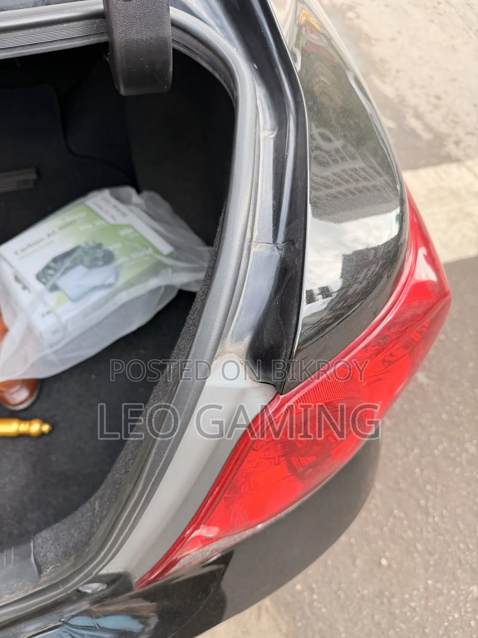 টয়োটা অ্যালিওন ২০১৫ কালো