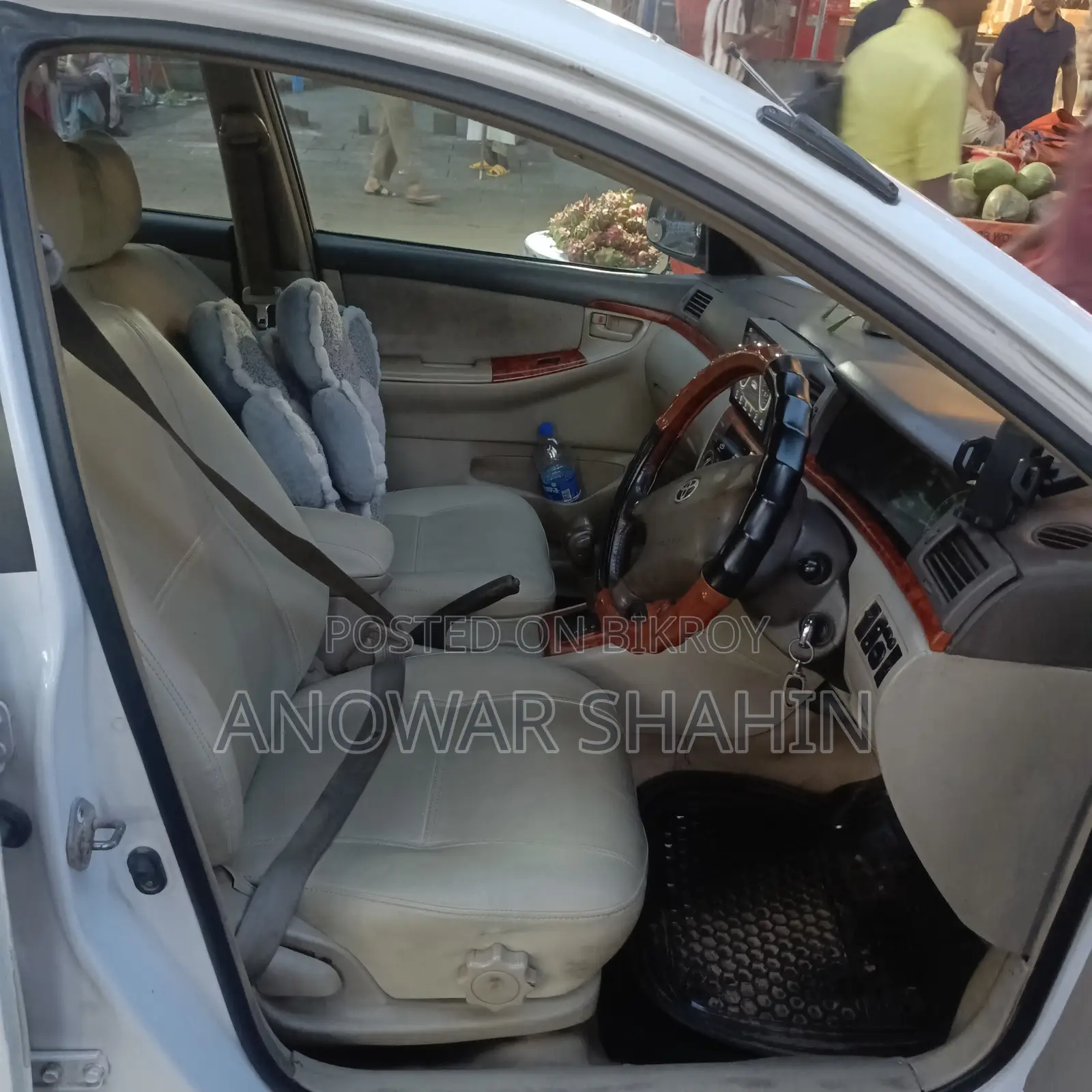 Toyota Corolla Sedan 2005 White