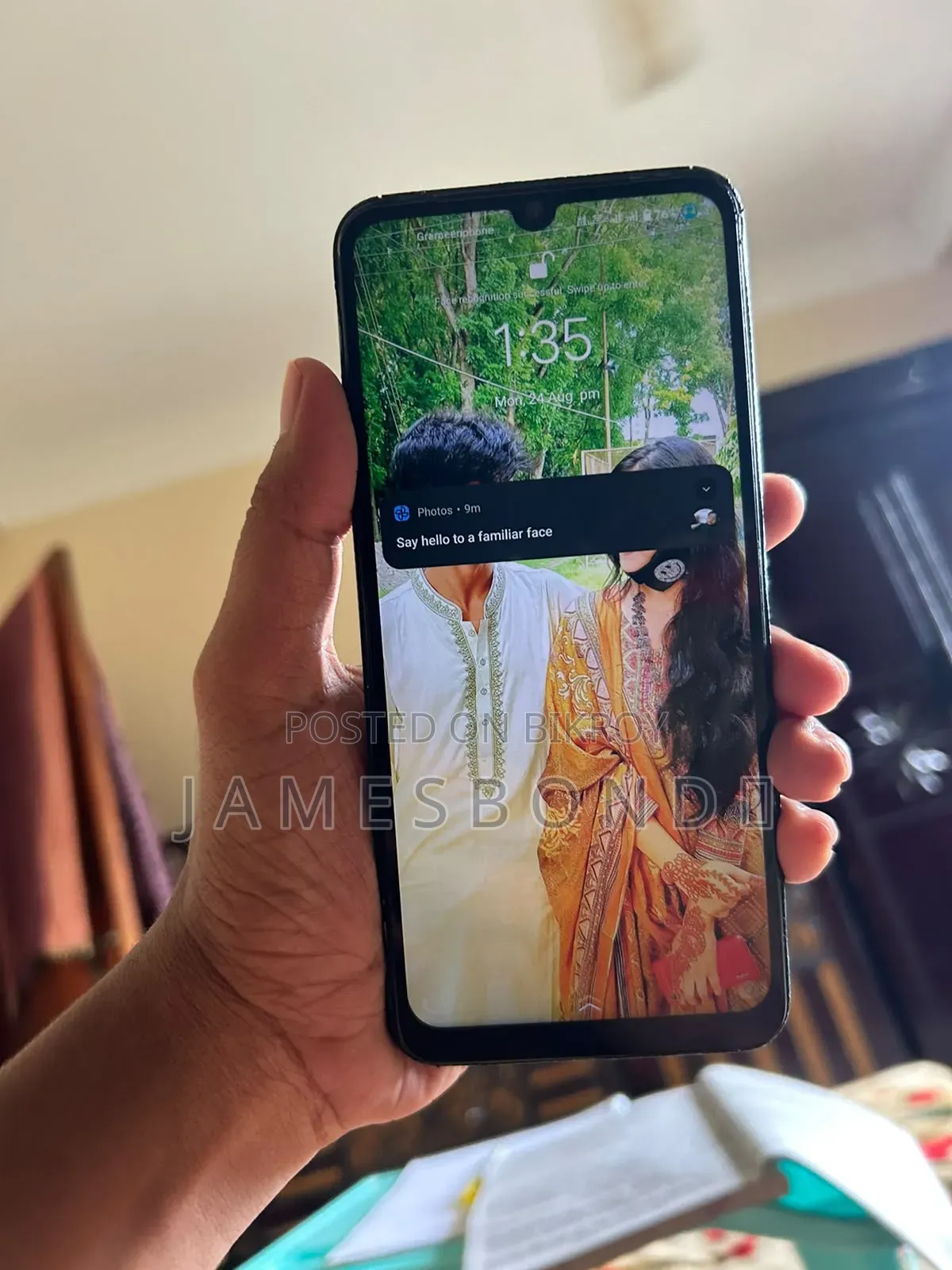 Vivo V21e 128 GB Black