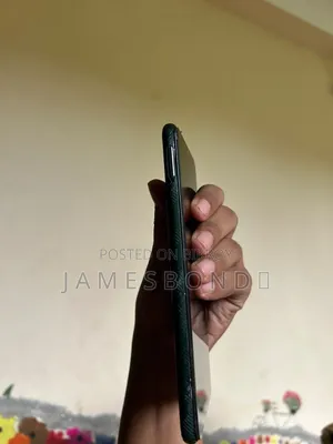 Vivo V21e 128 GB Black