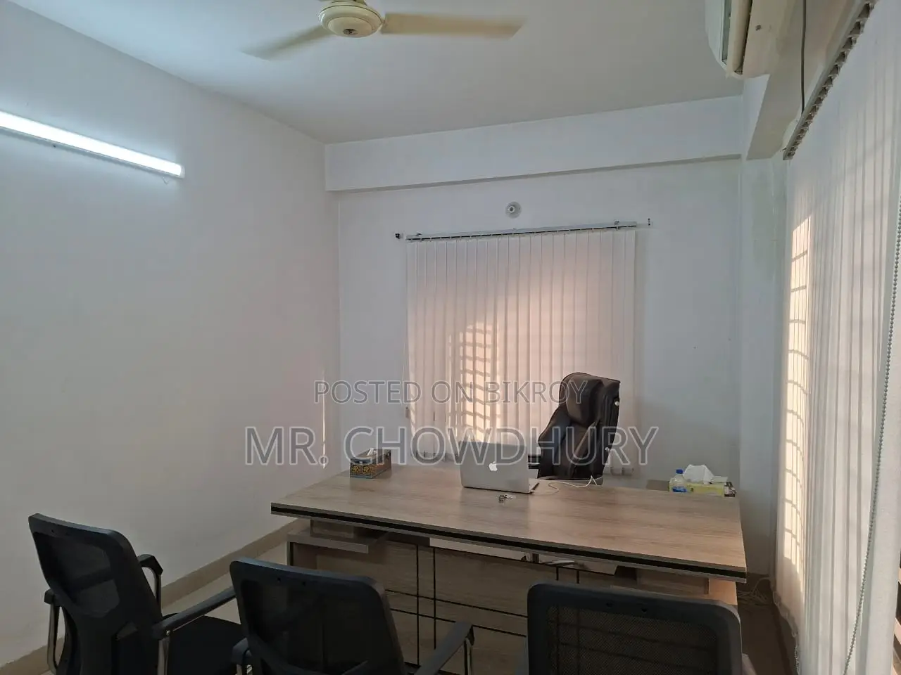Full Furnised Office (Sub-Let)
