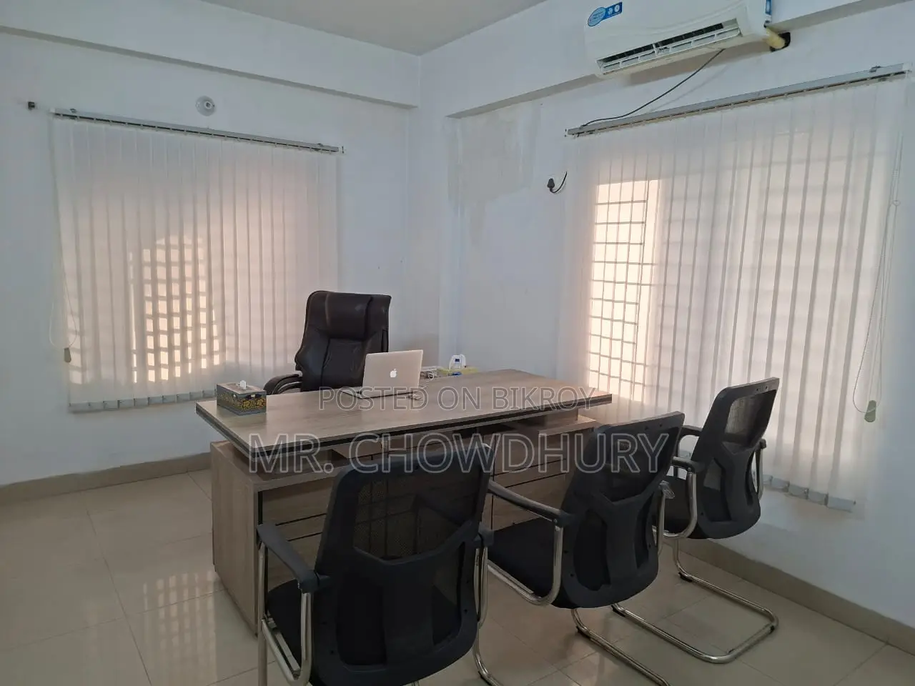 Full Furnised Office (Sub-Let)
