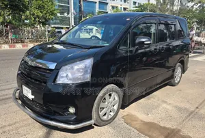 Toyota Noah 2009 Black